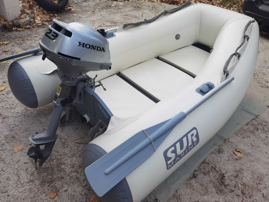 Лодка марка/Sur Marine LT220/в комплект с двигател Honda BF2.3D