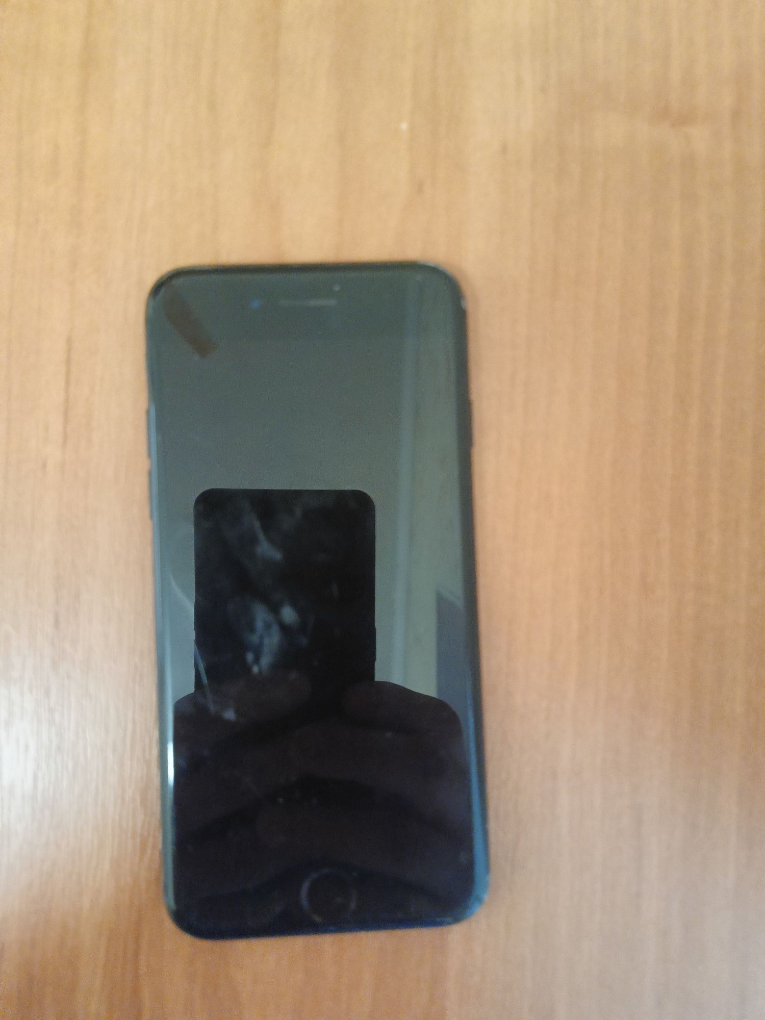 IPhone 7ой чёрный