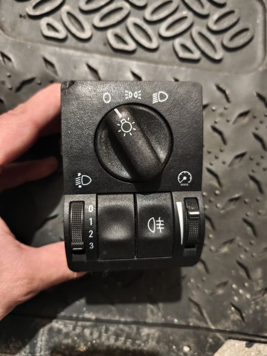 Ключ фарове Опел Астра Г