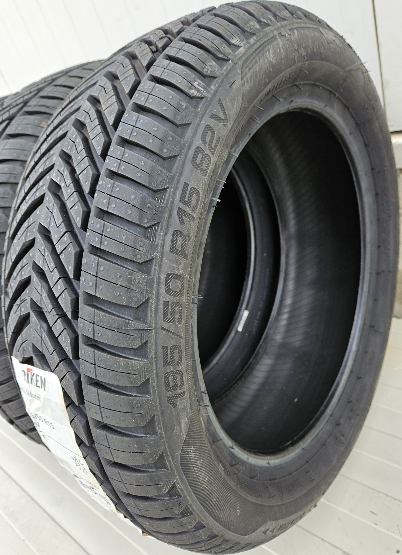 195/50 R15, 82V, RIKEN (by Michelin), Anvelope all season M+S