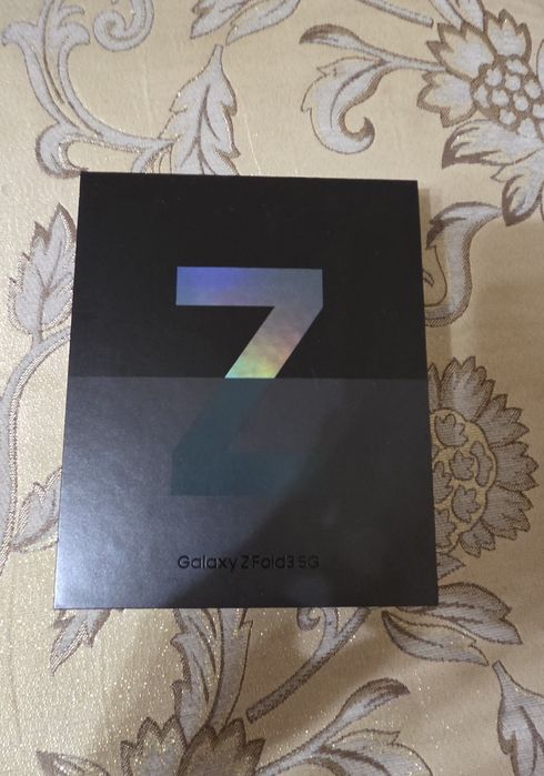 Samsung Galaxy Z Fold3