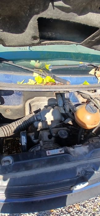 Бус Volkswagen 1.9 на части