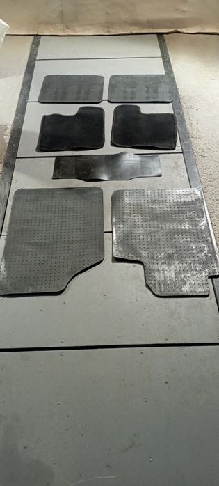 Коврики на RAV4, 3 поколения