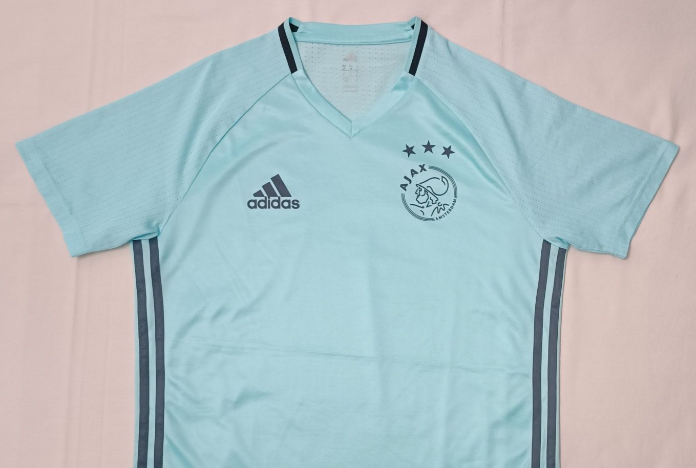 Adidas Ajax Amsterdam Jersey оригинална тениска M Адидас Аякс фланелка