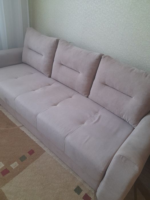 Продам диван. В хорошем состоянии