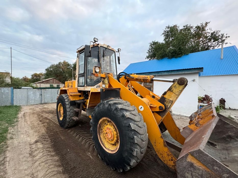 Продам погрузчик Амкадор ТО28