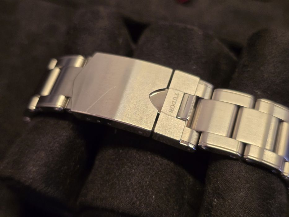 Tudor Black Bay 58 Black - гаранция 2030г