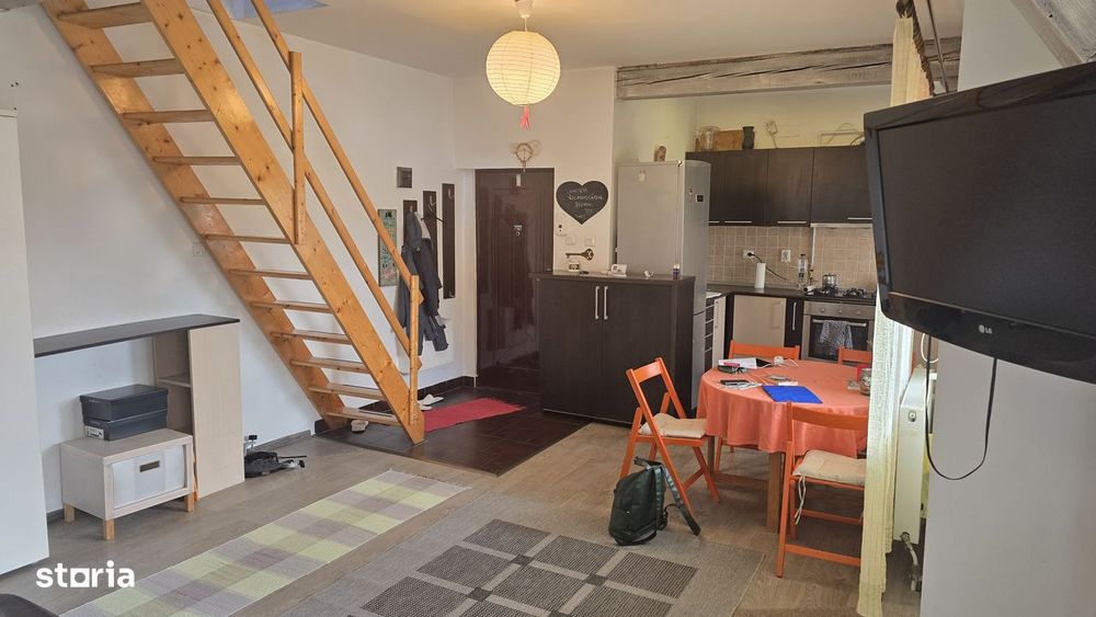 Vand apartament 3 camere, scara interioara, 2 nivele, Deva, Minerului,