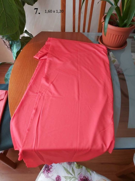 Платове, дантела, трико, габардин и др.