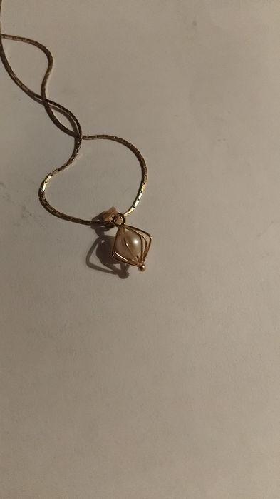 lănțișor aur 585, 2 grame, lanț + pandantiv, stare foarte bună