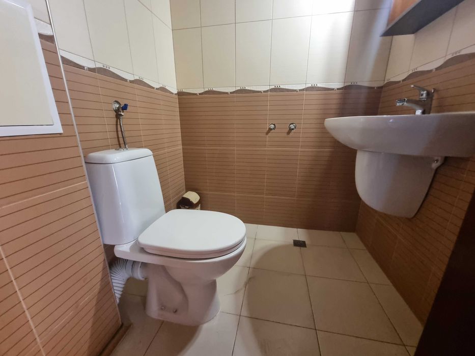 Продава се Многостаен апартамент в Благоевград, Освобождение - 143 кв.м за 1119 €/кв.м - Снимка #8