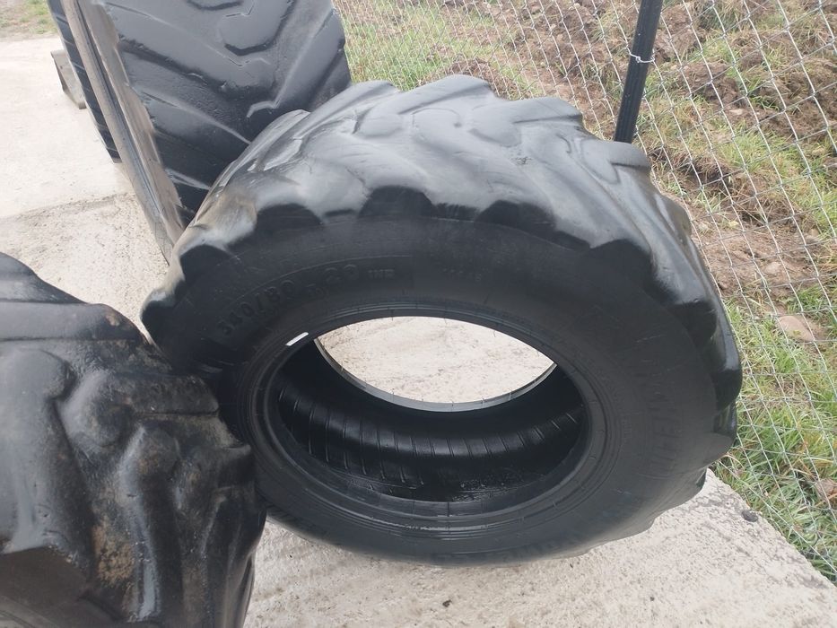 Cauciucuri buldo 18,4- 26