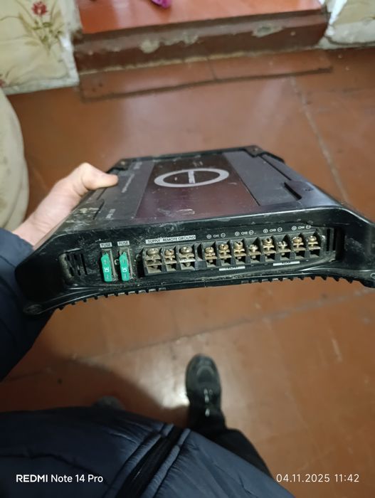 Усилитель для авто магнитолы