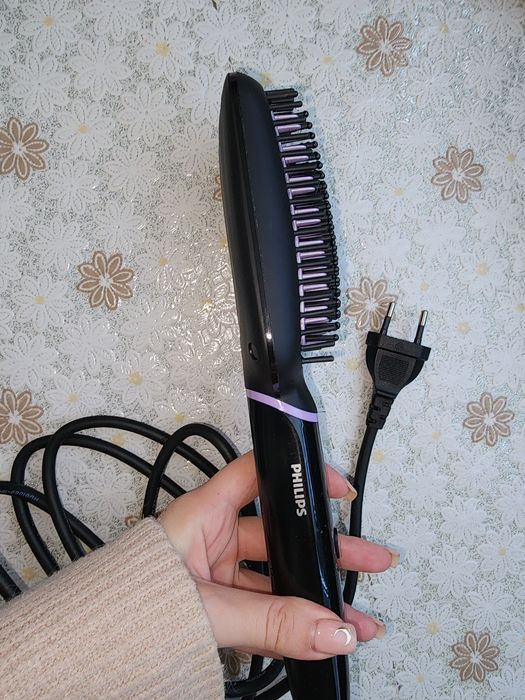 Електрическа четка-преса