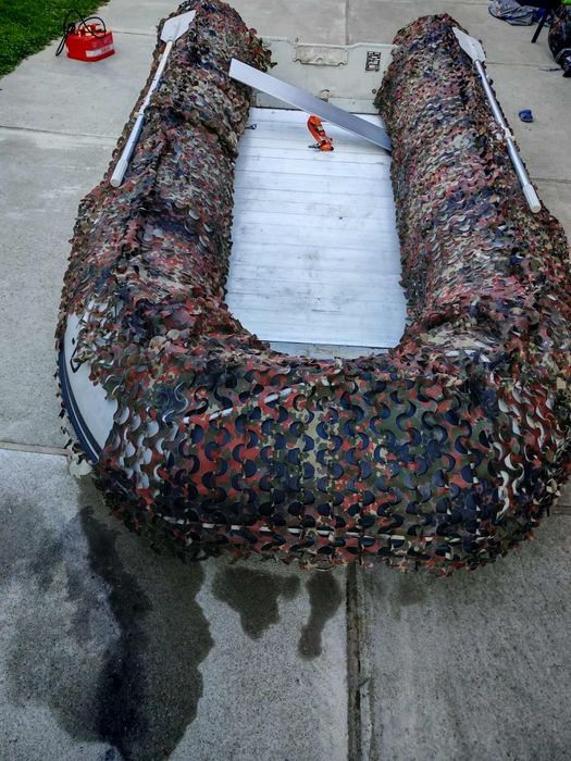 Vând barca gonflabila 3.60 cu chilă și podina din aluminiu