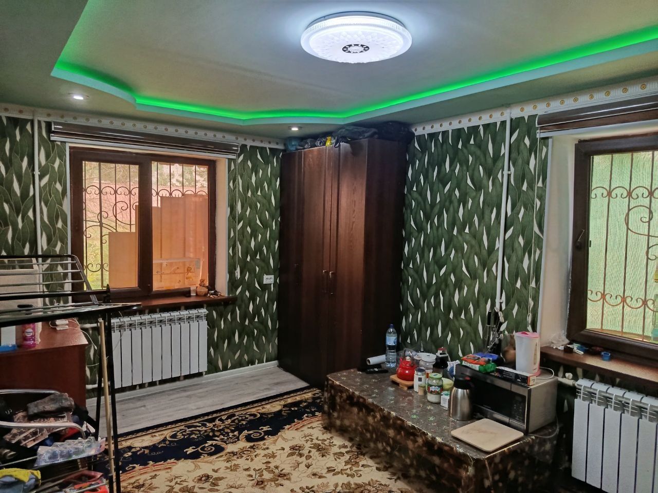 квартира.2/2/4.с ремонтом.рисивий базар.бакалей