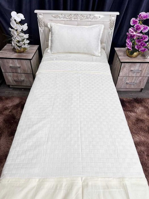 Постельное бельё 1 спальное комплект