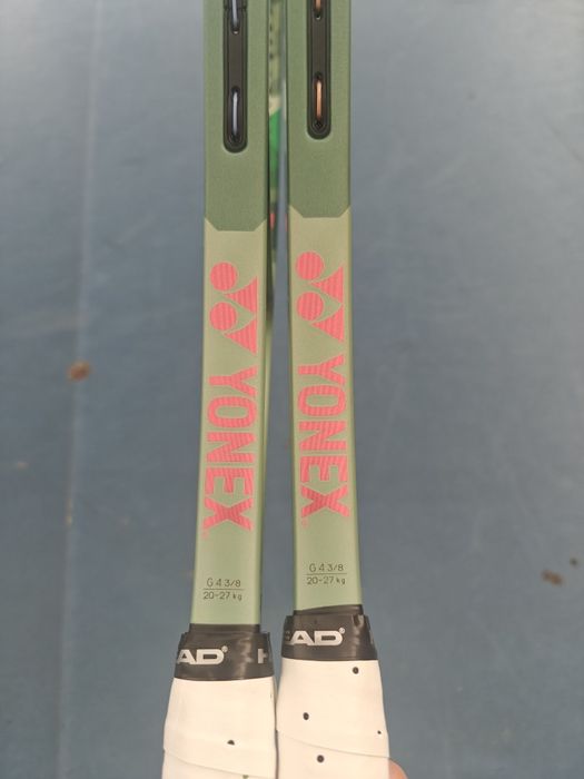2 rachete Yonex percept 97D