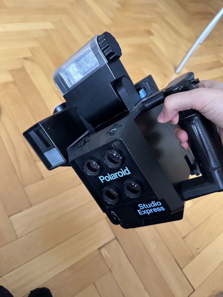 Фотоапарати Polaroid, Olympus, Sony и други