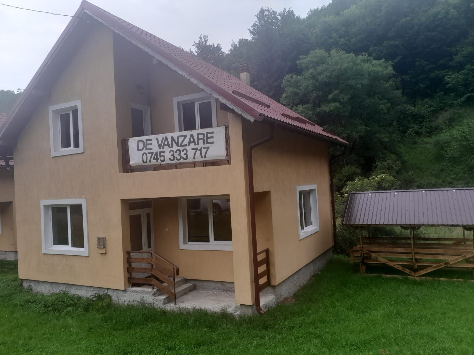 Vând sau schimb casă cu 3 camere in Remeți jud Bihor