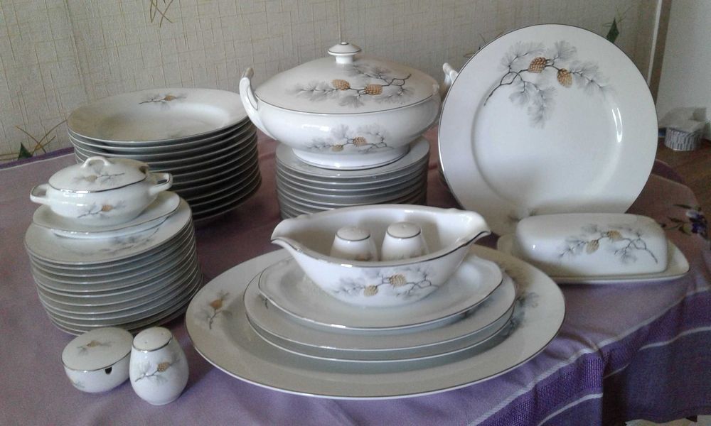 Сервиз столовый на 12 персон