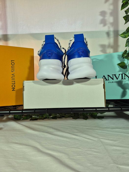 Versace Chain Reaction