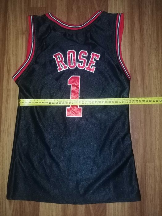 maieu baschet nr.1 Rose ,Bulls