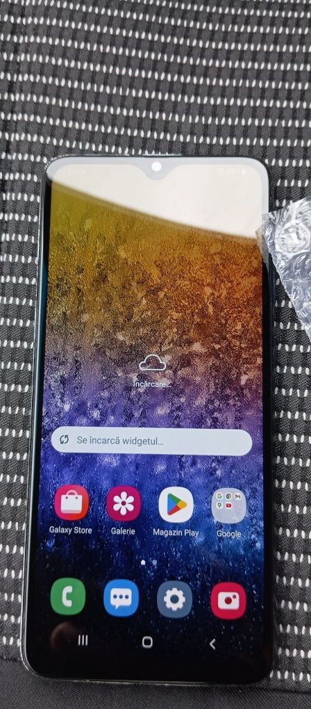Samsung a70  și  Redmi  9 T in stare amândouă bune