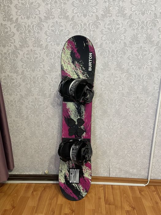 Placa snowboard 110 cm burton cu legaturi