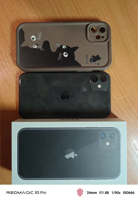 Продам Iphone 11 идеал