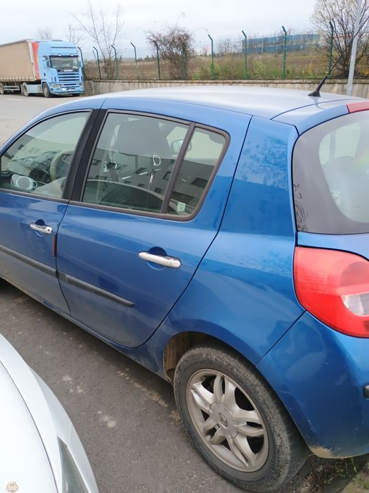 Vând masina stare buna de functionare