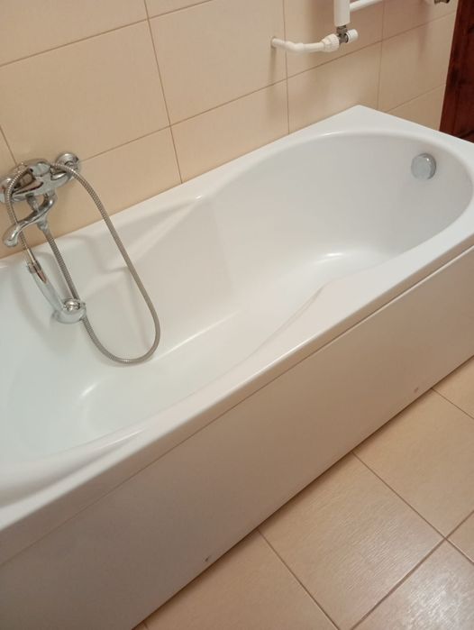 Cada acril impecabila