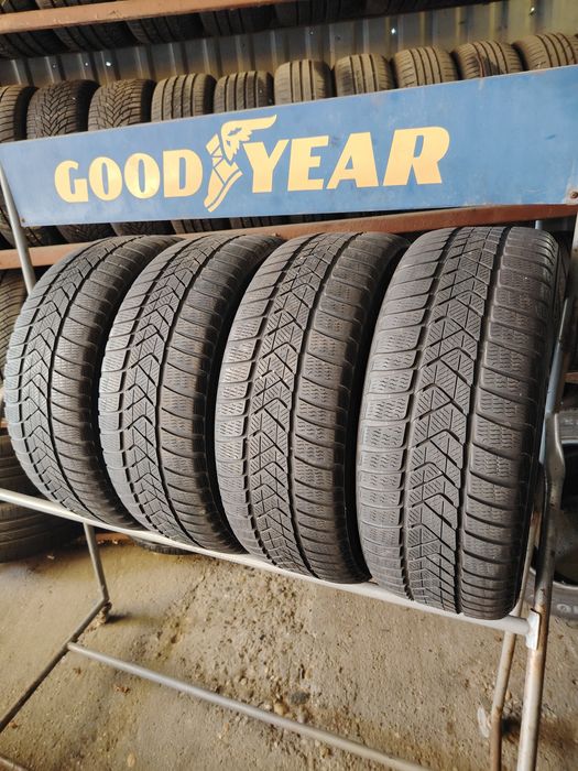 225/50 R17 Pirelli Sottozero Winter Runflat RSC