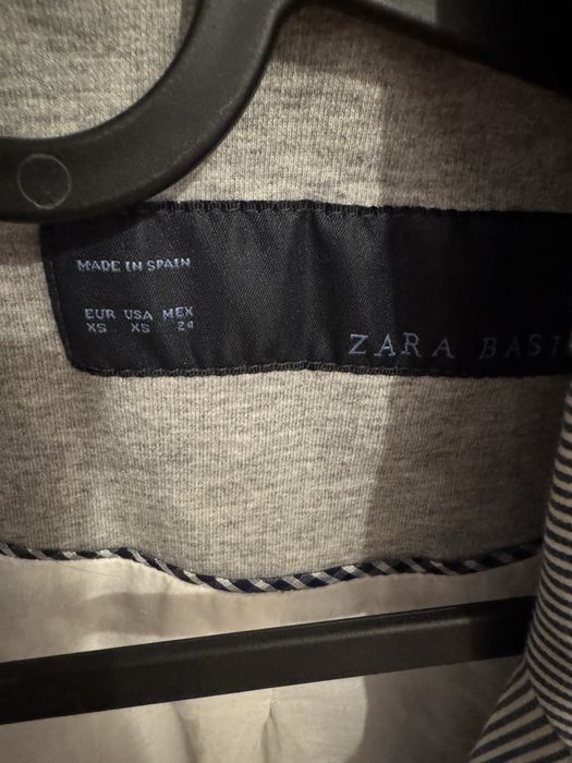 Vand sacou Zara XS 50 lei