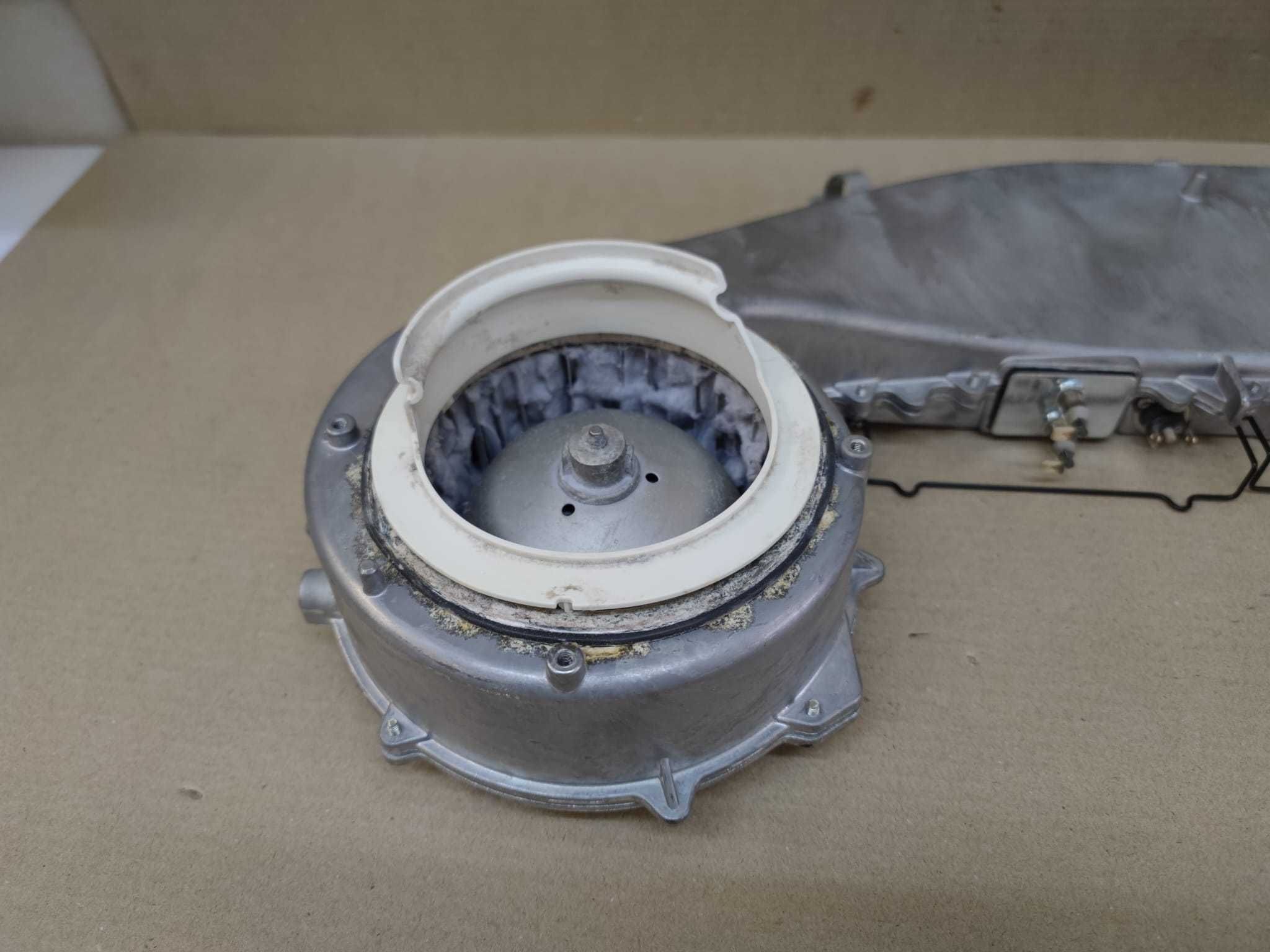 ansamblu uscator masina de spalat Bosch WVH28340 / R5