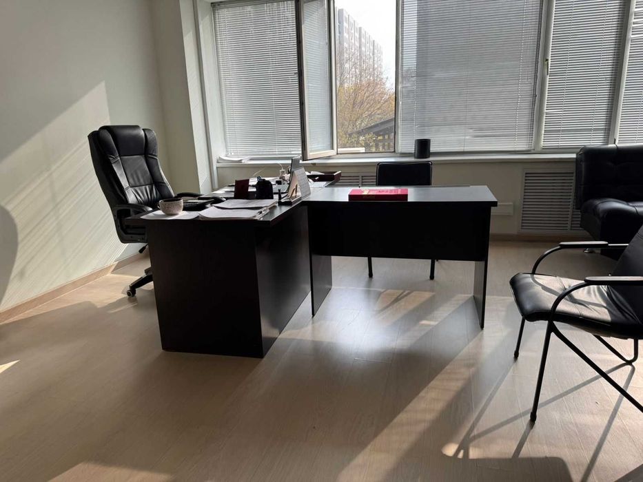 Директорский стол в комплекте