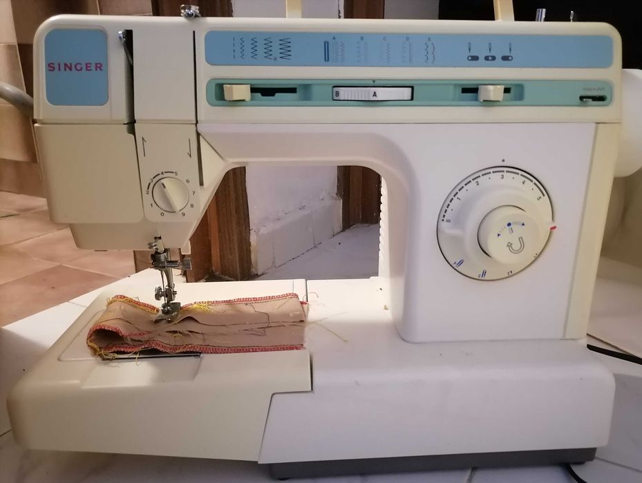 Шевна машина Singer