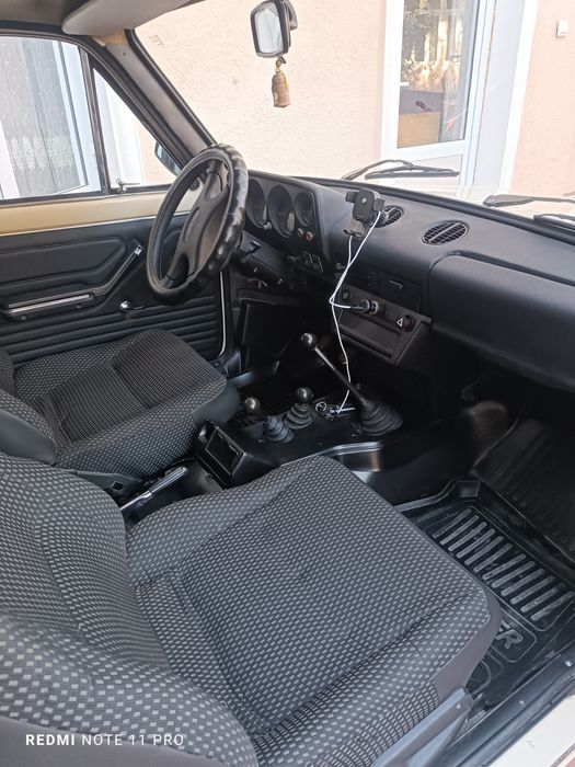 Нива 2121 в идеальном состоянии