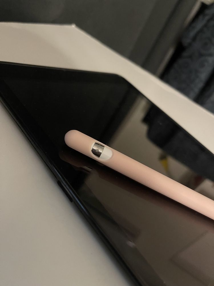 iPad 6 wifi 32 gb + Apple Pencil 1