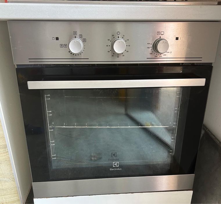 Cuptor incorporabil Electrolux