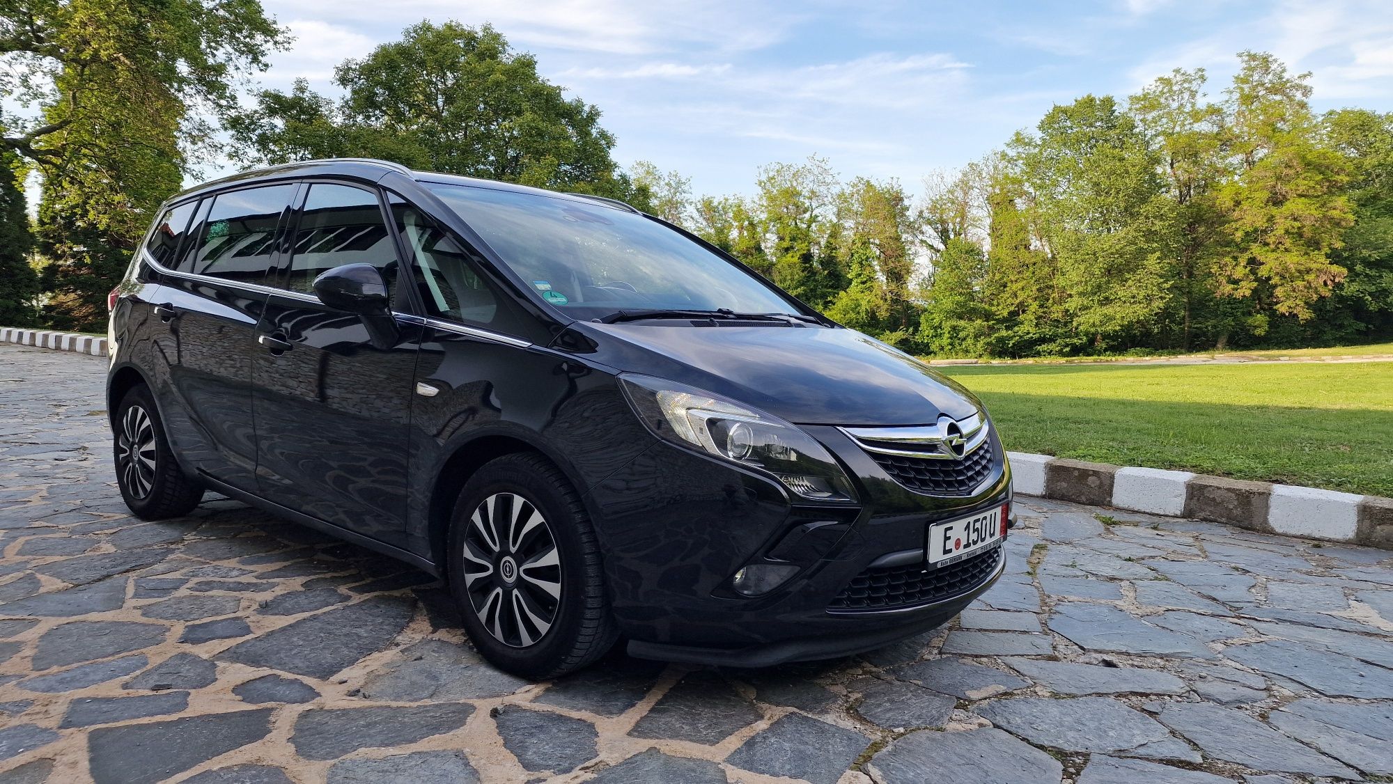 Опел Зафира Opel Zafira EURO 6