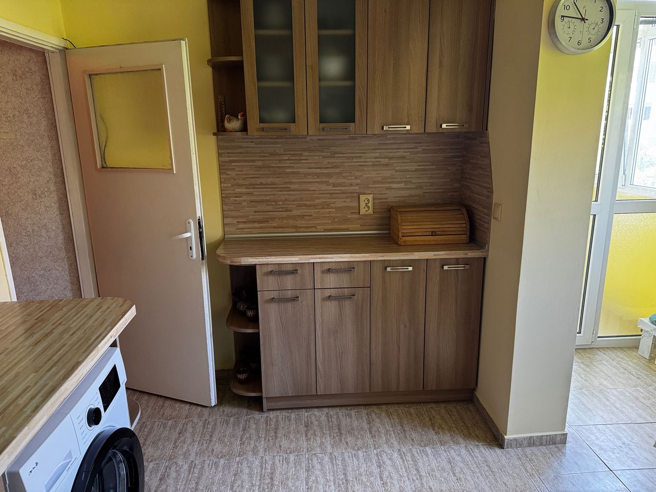 Дава се под наем Тристаен апартамент в Варна, Център - 65 кв.м за 612 € - Снимка #5