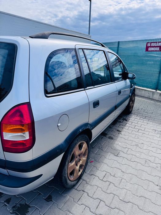 Opel zafira 1.8 cu GPL