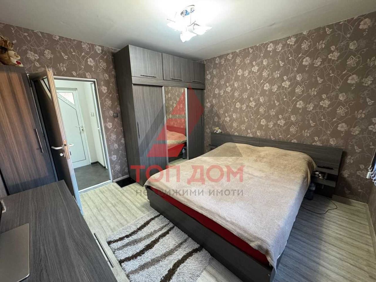 Продава се Четиристаен апартамент в Варна, Владислав Варненчик - 90 кв.м за 1956 €/кв.м - Снимка #3
