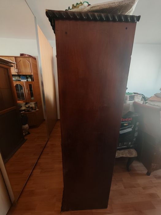 Șifonier cu 4 uși din lemn masiv