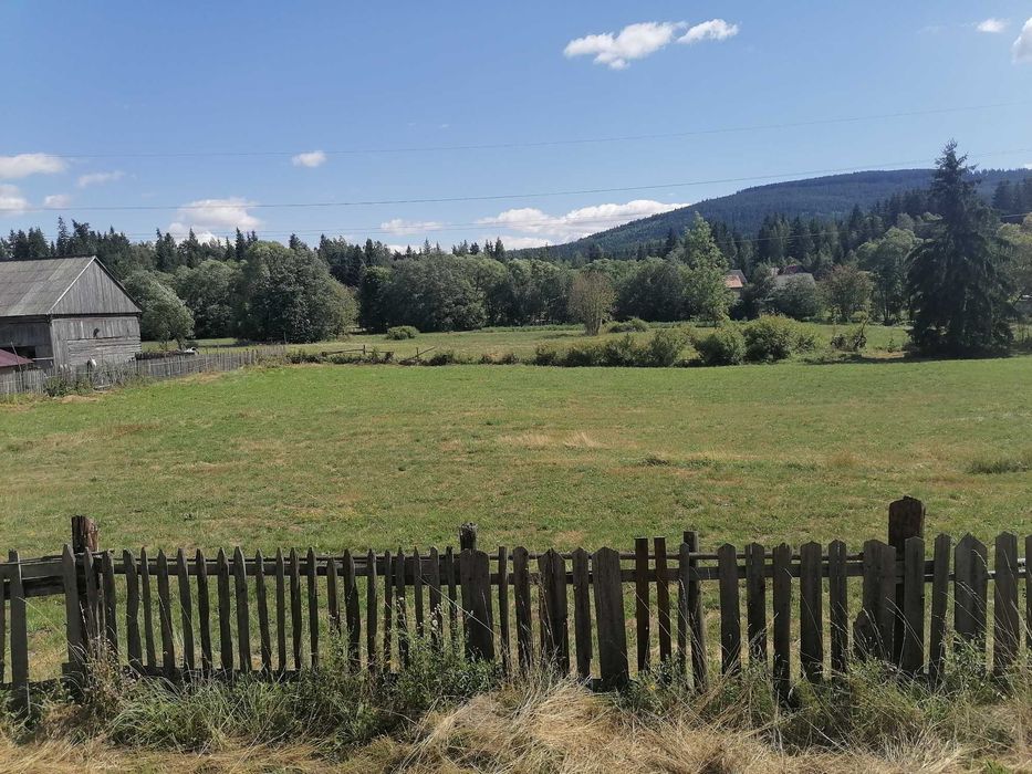 Teren Izvoru Muresului E578/DJ 12, 1700 mp, intravilan,plan, la sosea