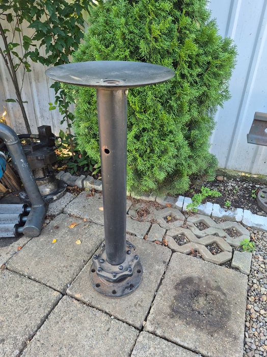 Cismea curte-gradina. Roata fantana fonta