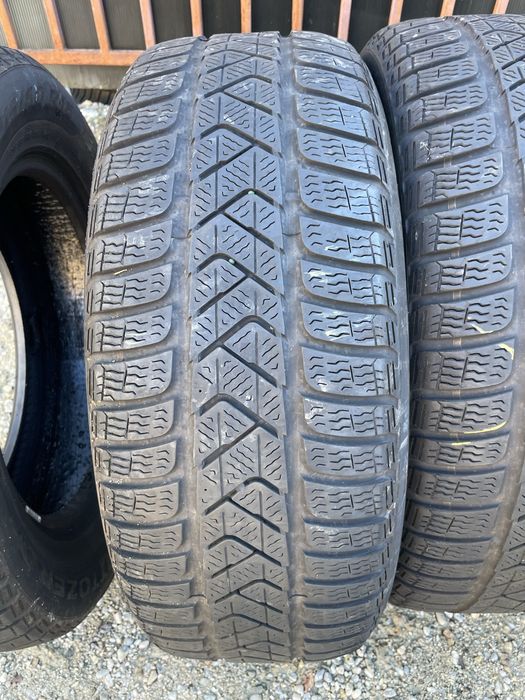 4 anvelope iarna Pirelli 215/60/16 2022