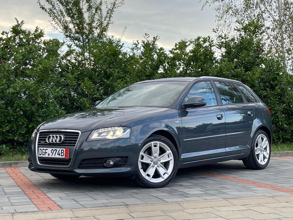 Audi A3/An fabricatie 2009/ Euro 5/Quattro/140Cp/Xenon