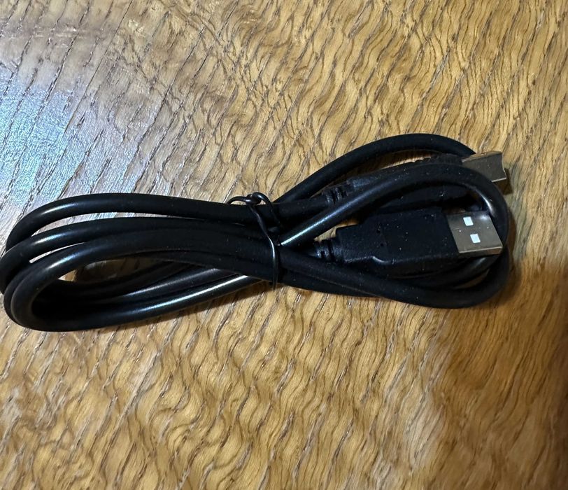 Cabluri Calculatoare/TV/Audio-Video/Sisteme Supraveghere-Noi,Sigilate